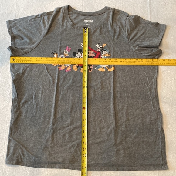 Disney t-shirt - Mickey and Friends - Picture 4 of 6